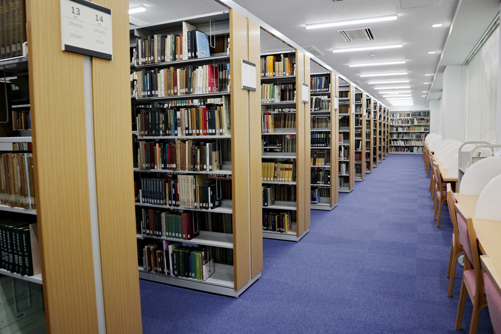 学問のスタートを支える 駒場図書館 特集 知の拠点 東京大学の図書館 3 キミの東大 高校生 受験生が東京大学をもっと知るためのサイト